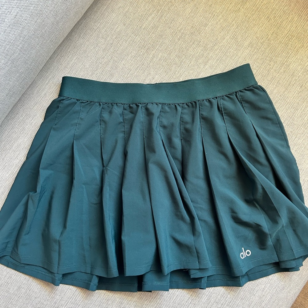 ALO Yoga Women's Teal Skort; Like New
